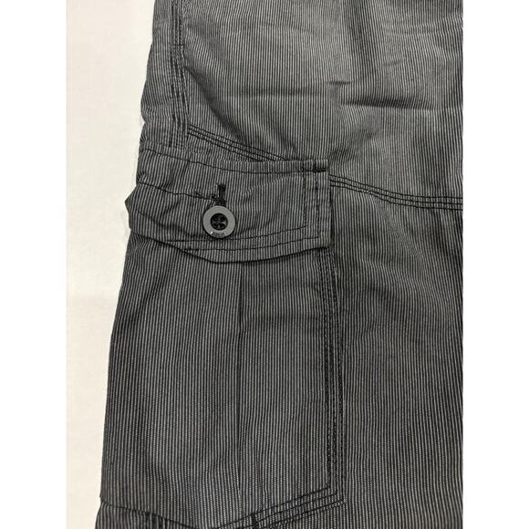 Helix Cargo Shorts Mens 32 Gray Blue Stripe Lightweight Knee Length Casual - Picture 5 of 7